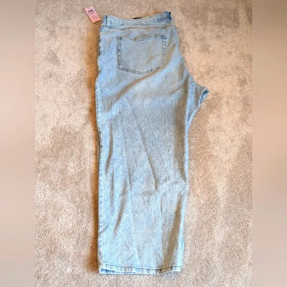 NWT Wild Fable 90s Relaxed High Rise Straight Jeans Slashed 22 - Picture 9 of 10